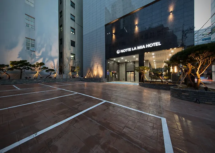 Notte La Mia Hotel